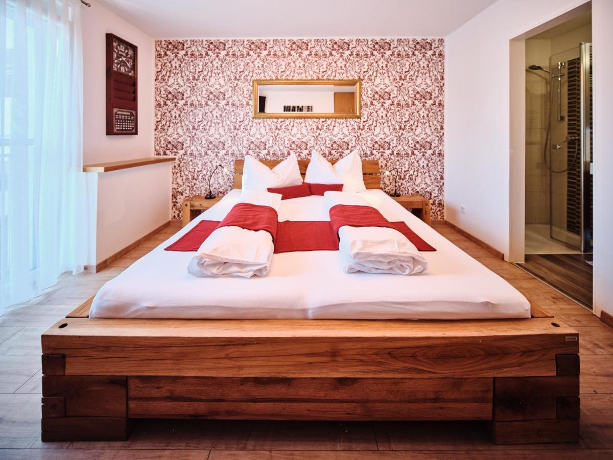 Weingut Gaestehaus D&D Haider Йойс Экстерьер фото